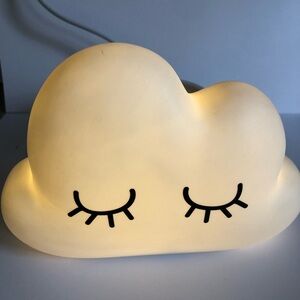 Scentsy Above the Clouds Wax Warmer Night Light Nursery bedroom